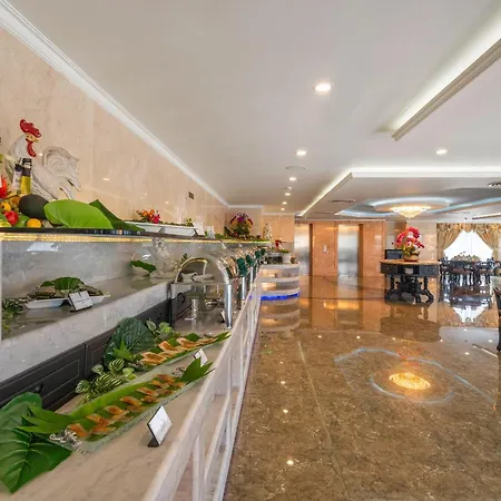 V-Hotel Da Nang Beach-3