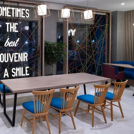 Hampton By Hilton Istanbul Merter-2