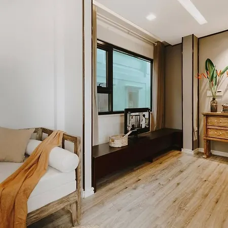 Homestay Giữa Lòng Hà Nội - 10 Phút Đến Phố Cổ-3