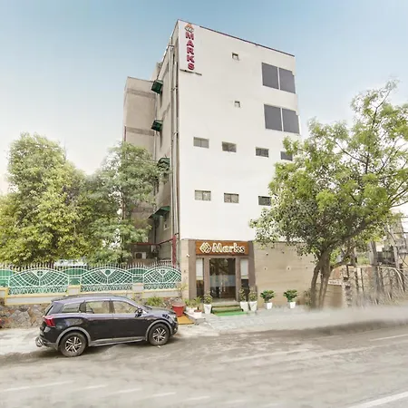 Marks Hotel-2