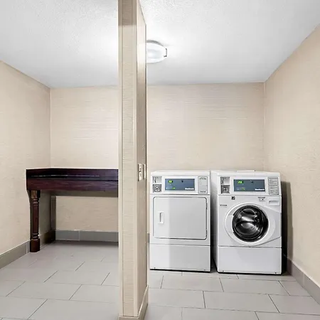 Comfort Inn University-3