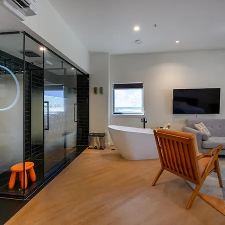 Ohtel Auckland-2