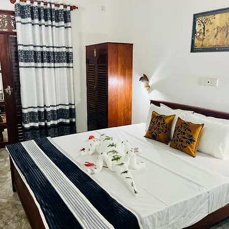 Villa Roy Bentota-3