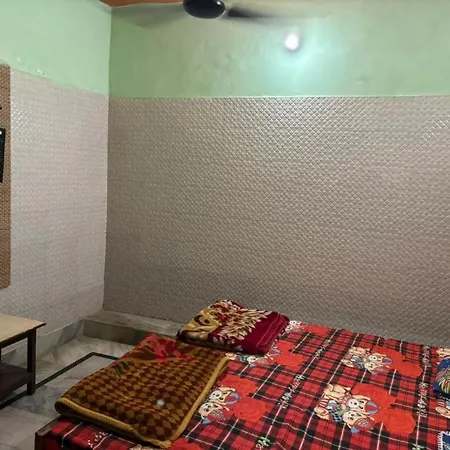 Maatu Shri Comfort Stay-Guest House-3