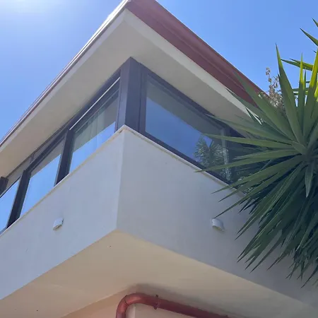 The Blue Window - Rooms - 300M From Sea-2