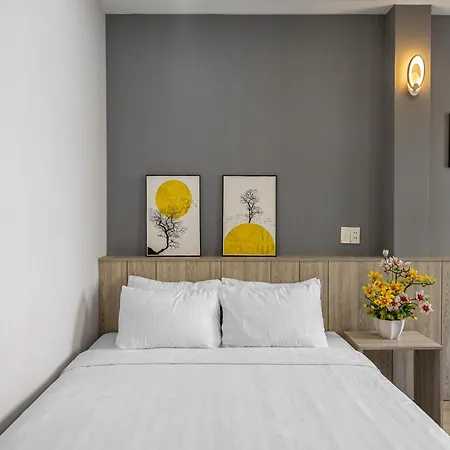Cozy Inn Near Buivien Street-2