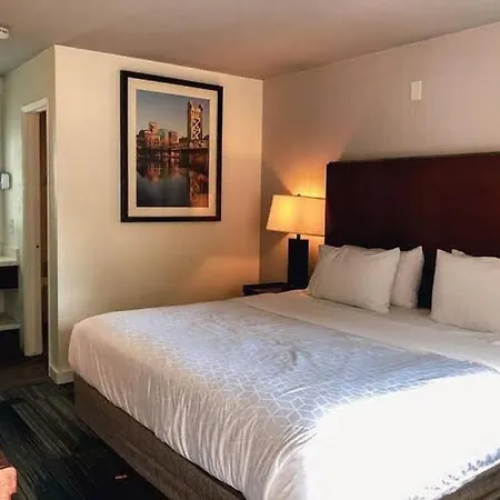 Super 8 By Wyndham San Jose Airport-3