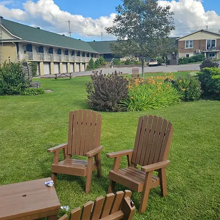 Hotel Oasis Lac St-Louis-2