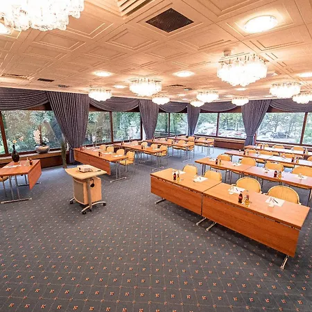 Plaza Hotel Gelsenkirchen-2