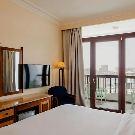 Om Kolthoom Hotel-3