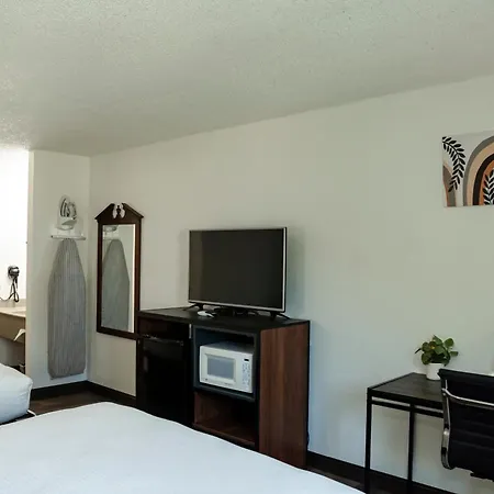 Victorian Inn & Suites-York-3