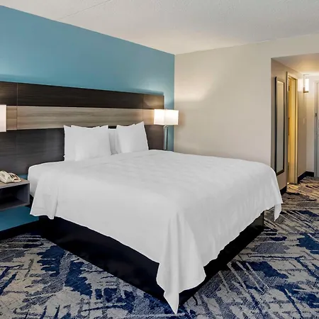 Best Western New Brunswick - East Brunswick-3