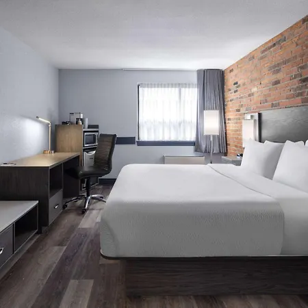 Travelodge By Wyndham Barrie-3