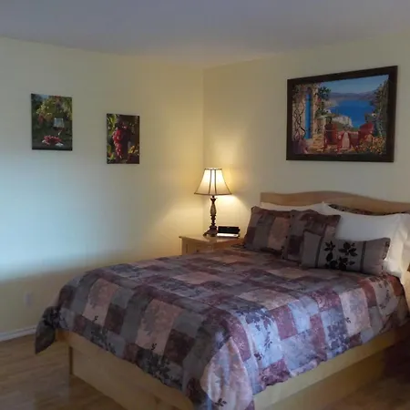Dogwood Bed & Breakfast-3