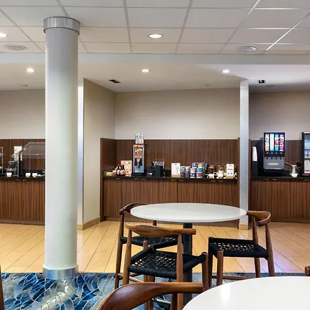 Fairfield Inn & Suites By Marriott Smithfield-3