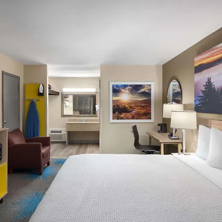 Days Inn By Wyndham Klamath Falls-2