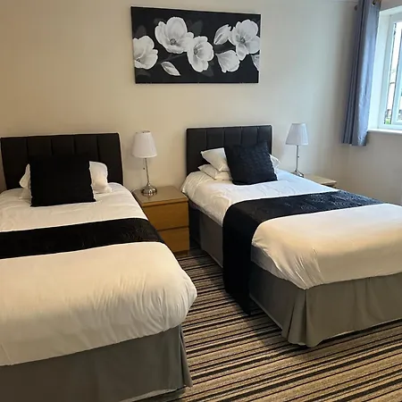 Alder Lodge-2