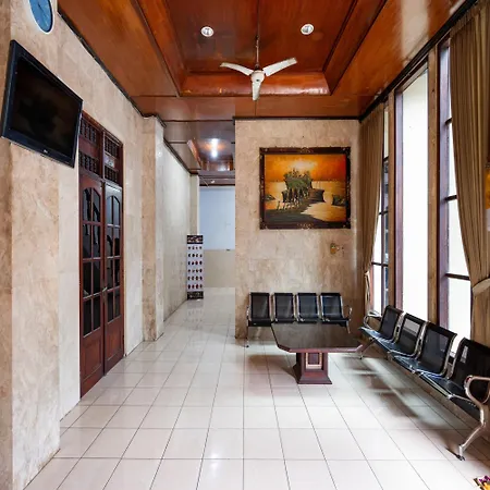 Hotel Dewata Indah Denpasar Mitra Reddoorz-3
