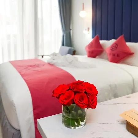 Home Hotel-2