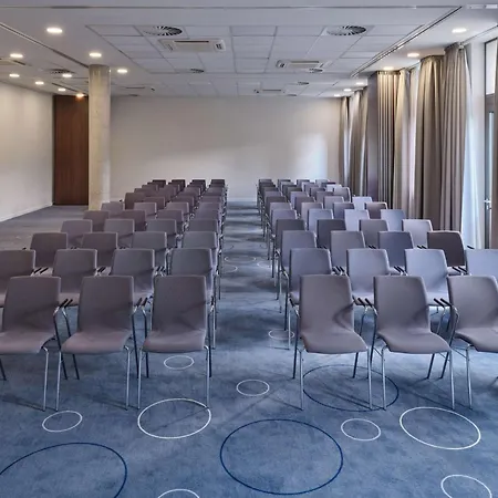 Dorint Parkhotel Frankfurt / Bad Vilbel-3