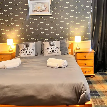 Modern Rooms With Self Check-In The Castle, Coldstream-3