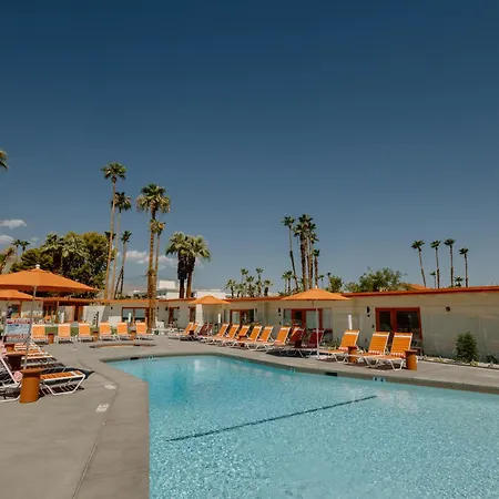 Mojave Resort - Adults Only-3
