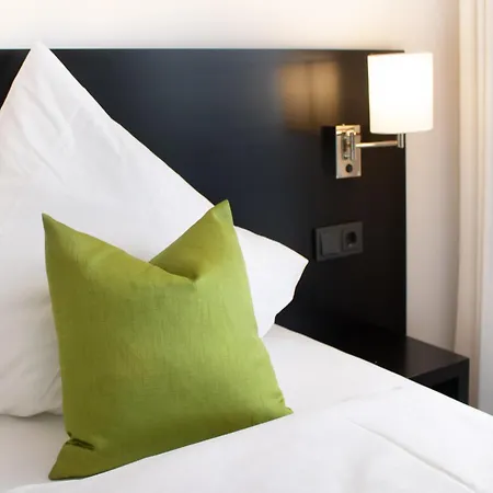 Lph Hotel By Wmm Hotels-2