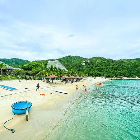 The Light Coral Island Resort Nha Trang-2