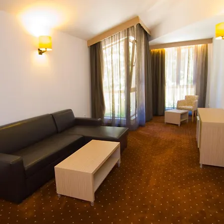 Radina'S Way Hotel-3