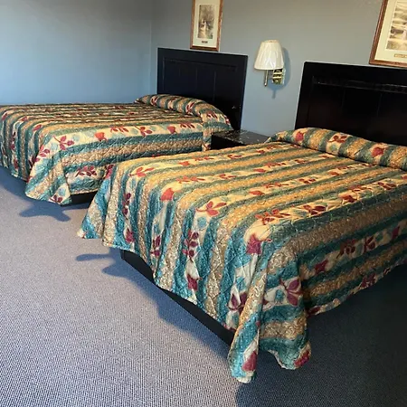 Pratt Budget Inn-3