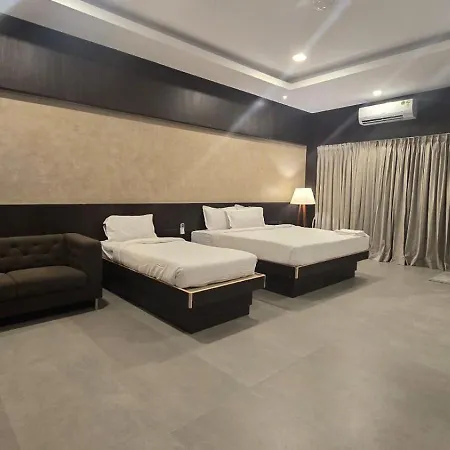 D Wayfarer Inn Resort-2