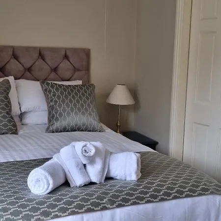 Ivy Guest House-3