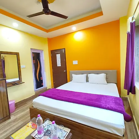 Goroomgo Sahoo Palace Puri - Prime Location Near Sea Beach - Excellent Service With Parking Facilities-3