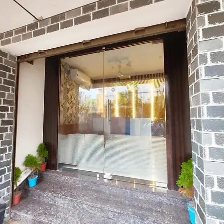 Goroomgo Park View Puri - Spacious And Decorated Room - Best Hotel In Puri-3