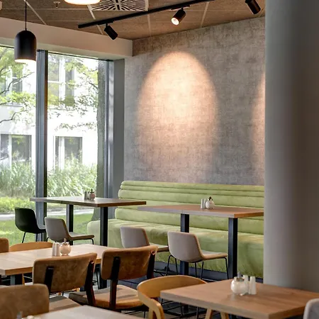 Novotel Suites München Parkstadt Schwabing-3