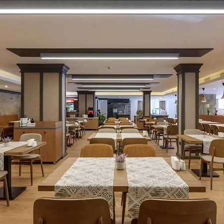 Lion Hotel Borovets-2