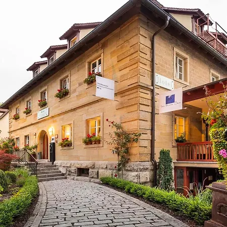 Villa Mittermeier, Hotellerie & Restaurant-2