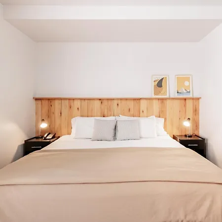 5411 Soho Hotel-2