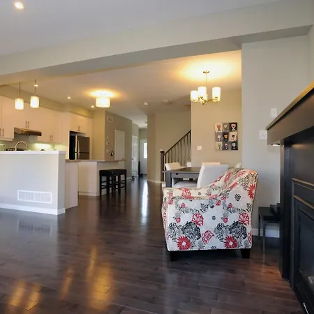 Boardwalk Homes - Vacation Homes & Executive Suites-2