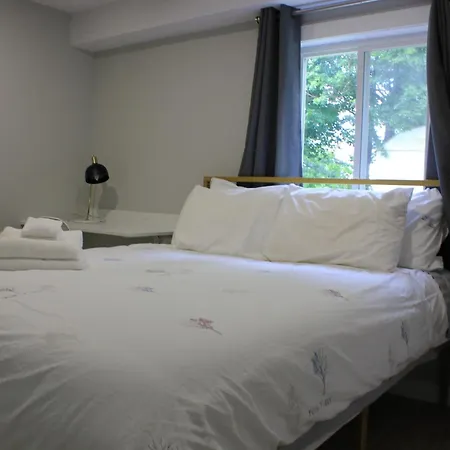 Boardwalk Homes - Vacation Homes & Executive Suites-3