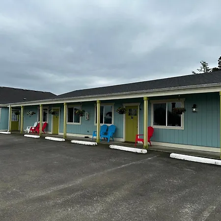 Coastal Inn And Suites-3