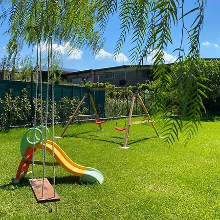 Villa Del Gaudio Rooms & Apartments-2