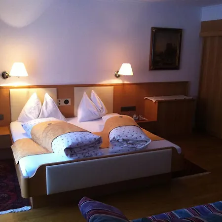 Hotel Serena-3