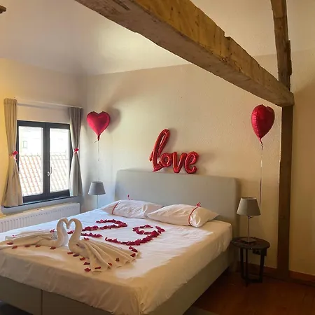 Lace Hotel-2
