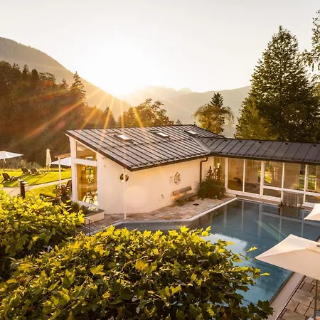 Alm-&Wellnesshotel Alpenhof-2