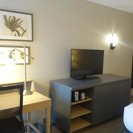 Country Inn & Suites By Radisson, La Crosse, Wi-3