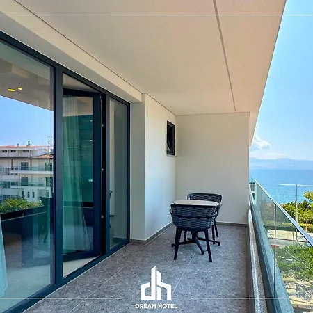 Dream Hotel Saranda-2