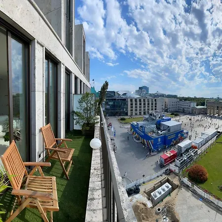 Nexliving Berlin Brandenburger Tor-2