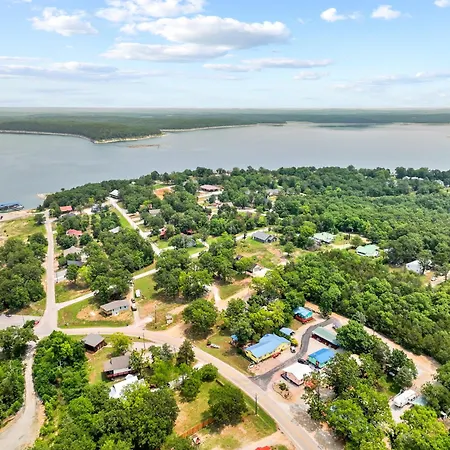 Diamond City Lakeside Resort-2