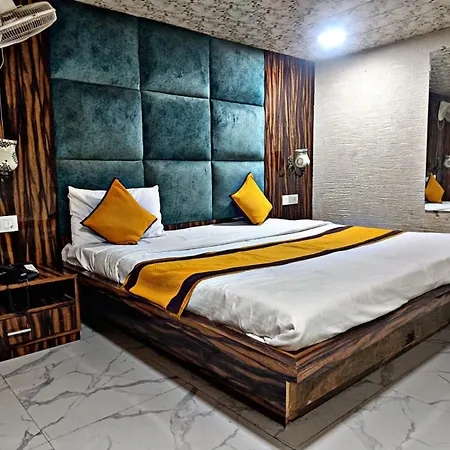 Hotel Virasat Palace-2